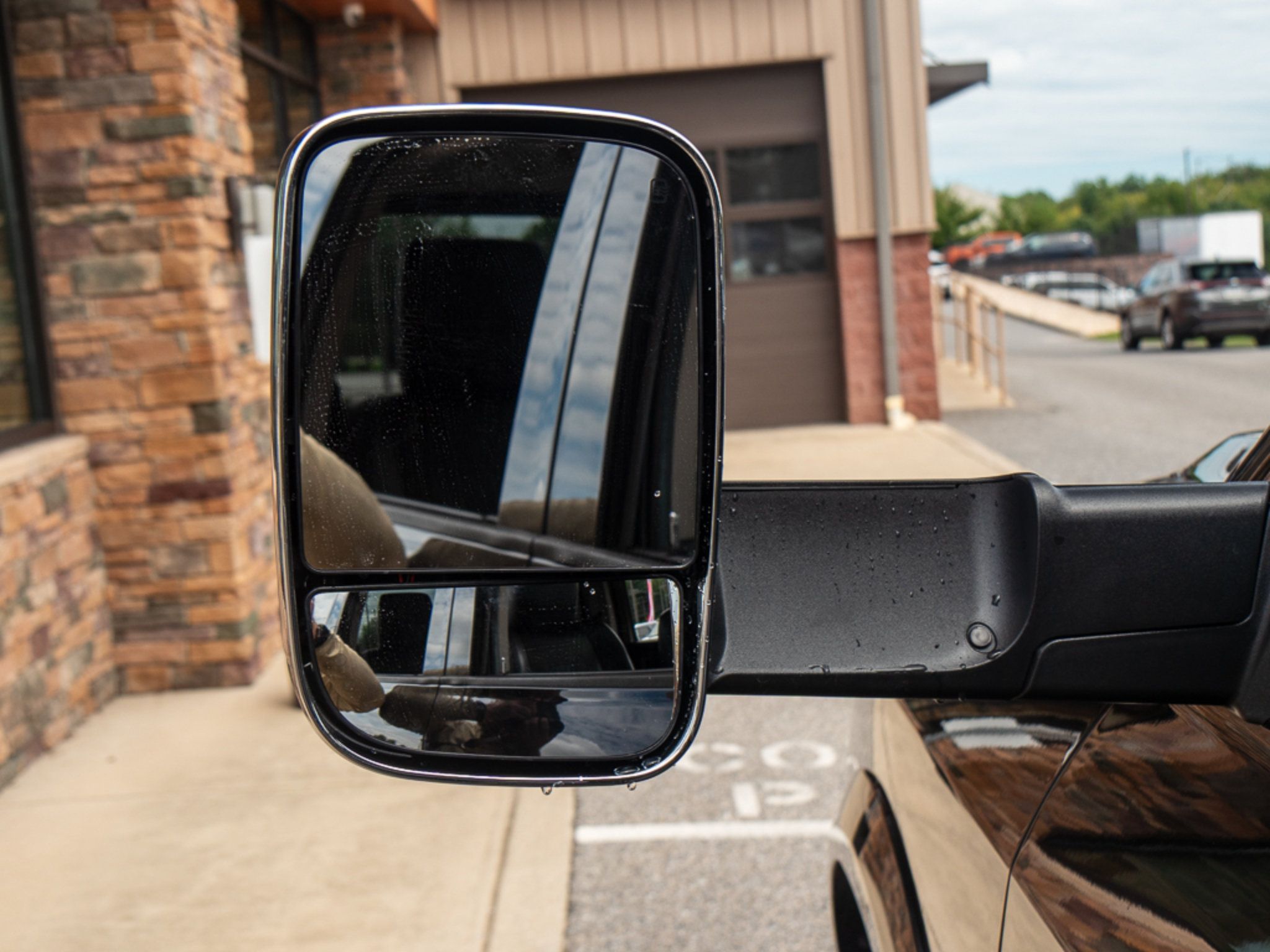 Used 2017 RAM 1500 Laramie AWD/4WD image 34