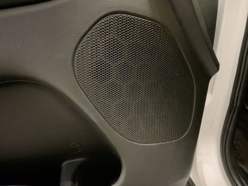 Used 2019 Jeep Grand Cherokee Limited w/ Luxury Group II image 23