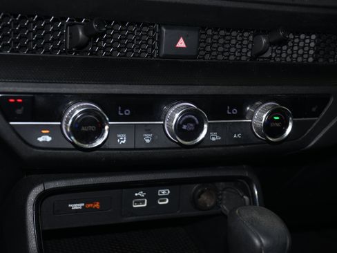 Used 2023 Honda CR-V EX image 15