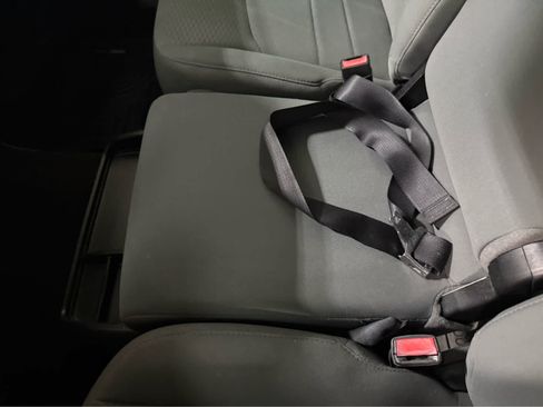 Used 2015 RAM 1500 ST w/ SXT Appearance Group AWD/4WD image 23
