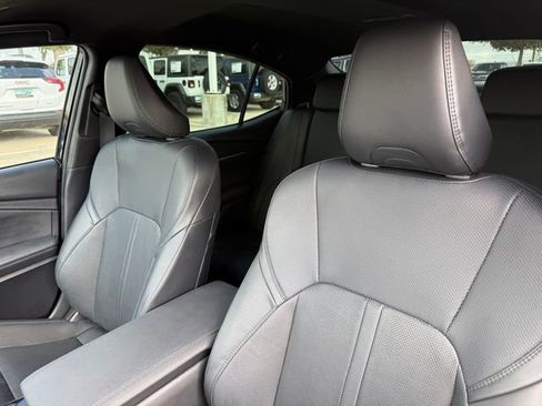 Used 2025 Toyota Camry XSE FWD image 15