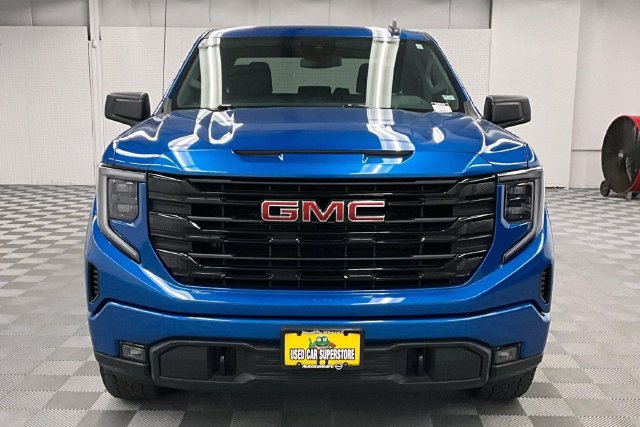 Used 2023 GMC Sierra 1500 Elevation AWD/4WD image 4