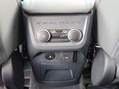 New 2026 Ford Explorer Active w/ Active Comfort Package RWD image 20