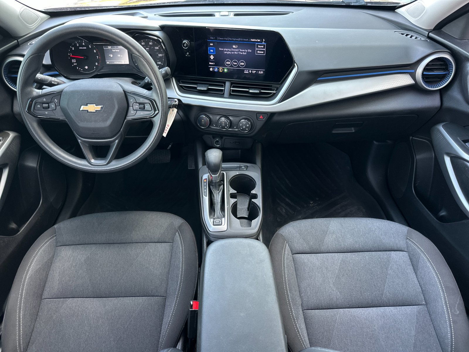 Used 2024 Chevrolet Trax LS w/ LS Convenience Package FWD image 13