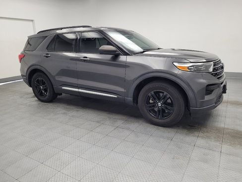 Used 2020 Ford Explorer XLT RWD image 11