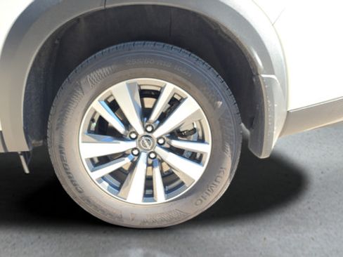 Used 2025 Nissan Pathfinder SL w/ Cargo Package AWD/4WD image 23
