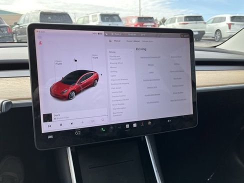 Used 2018 Tesla Model 3 Long Range image 35