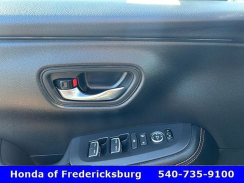 Certified 2026 Honda HR-V Sport image 27