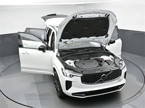 New 2026 Volvo XC90 B6 Ultra w/ Lounge Package image 51