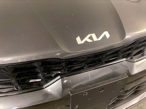 Used 2025 Kia K5 LXS FWD image 28
