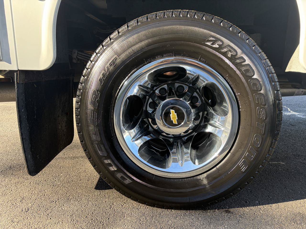 Used 2022 Chevrolet Silverado 3500 LT w/ Convenience Package AWD/4WD image 15