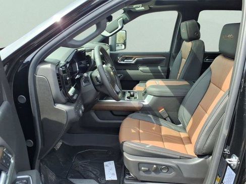 New 2026 Chevrolet Silverado 3500 High Country w/ High Country Premium Package AWD/4WD image 21