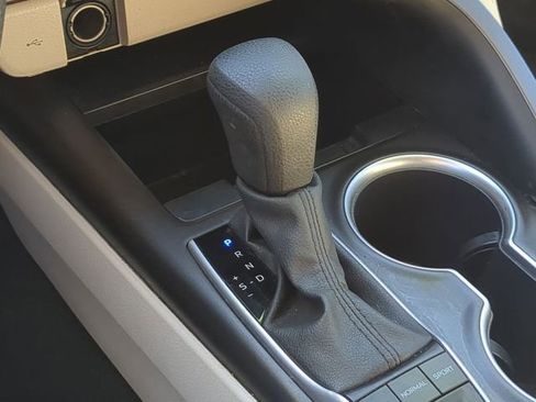 Used 2024 Toyota Camry LE image 33