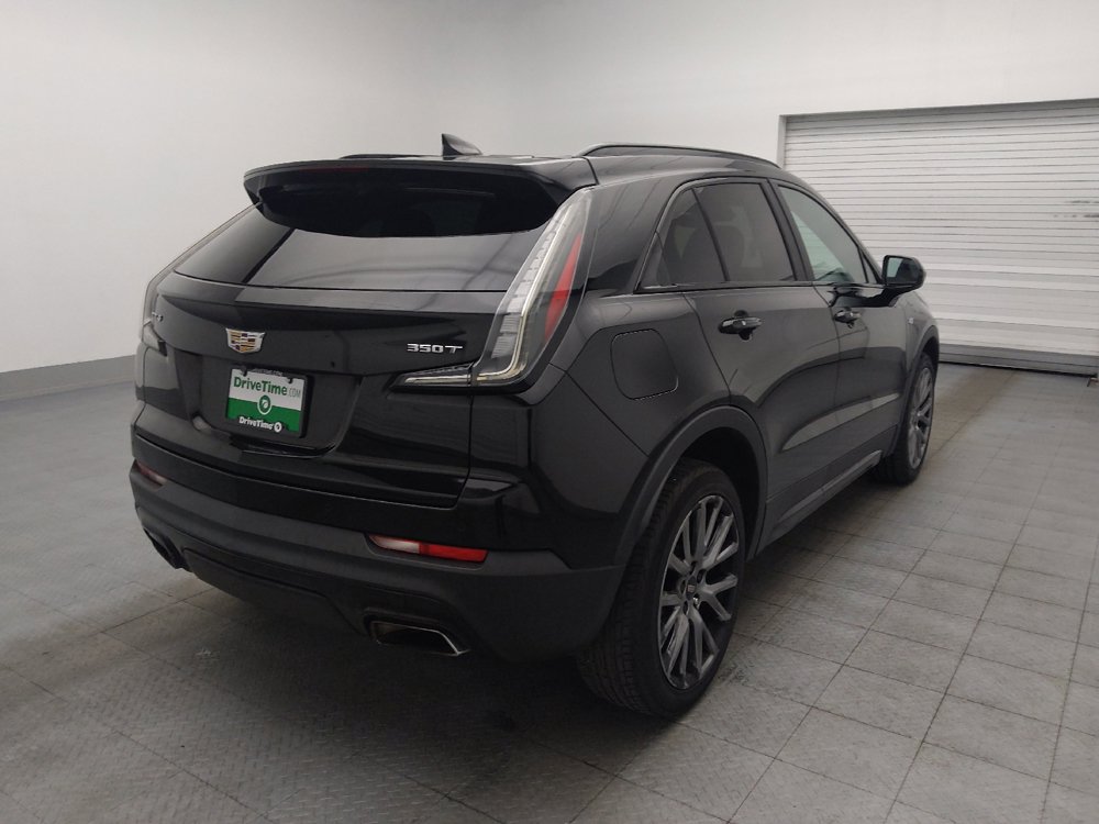 Used 2020 Cadillac XT4 Sport w/ LPO, Midnight Sport Package FWD image 9