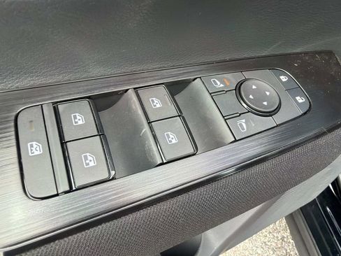 New 2026 Nissan Kicks S FWD image 18