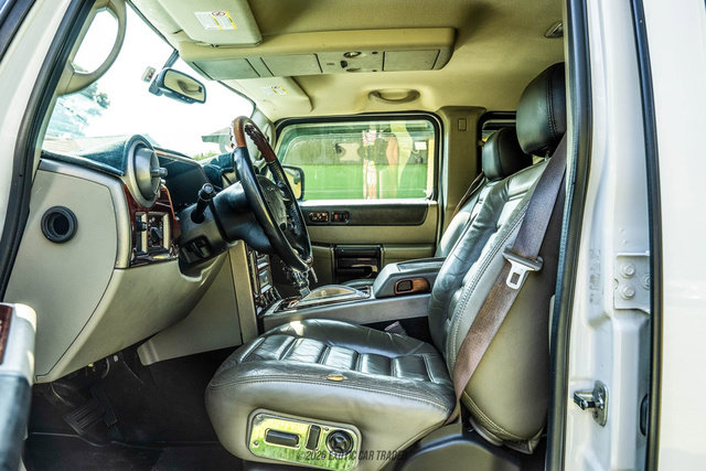 Used 2003 HUMMER H2 w/ Preferred Equipment Group AWD/4WD image 44