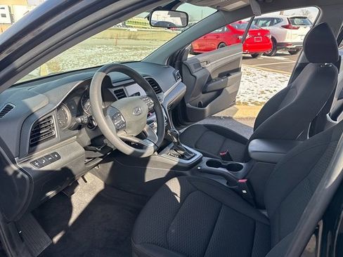 Used 2020 Hyundai Elantra SEL w/ Cargo Package (C1) image 9