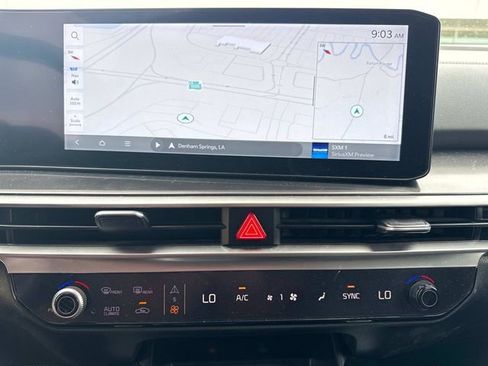 Used 2024 Kia Sorento S image 34