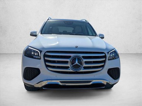 New 2026 Mercedes-Benz GLS 450 4MATIC image 2