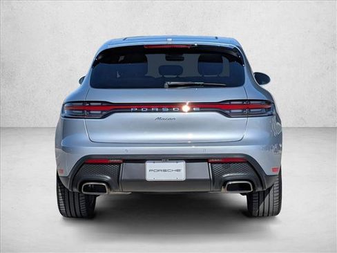 Used 2025 Porsche Macan Turbo image 10