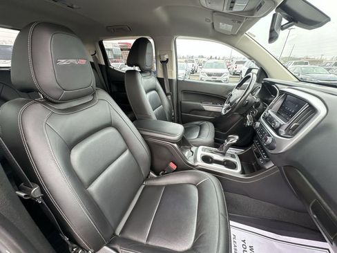 Used 2022 Chevrolet Colorado ZR2 w/ ZR2 Dusk Special Edition image 24