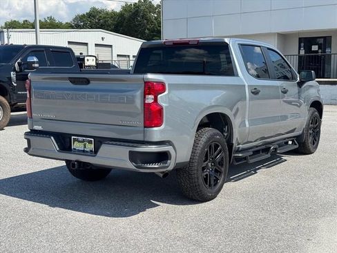 Used 2026 Chevrolet Silverado 1500 Custom RWD image 3