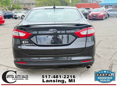 Used 2014 Ford Fusion SE w/ Equipment Group 202A FWD image 7