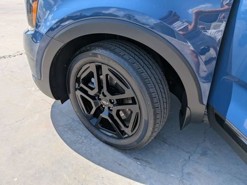 Certified 2024 Kia Telluride EX X-Line AWD/4WD image 37