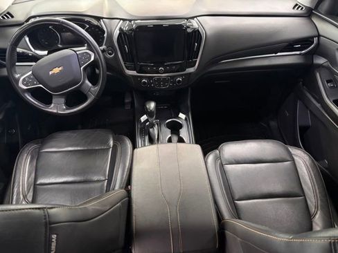 Used 2021 Chevrolet Traverse Premier w/ LPO, Blackout Package image 2