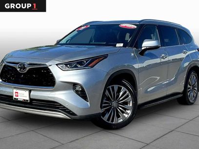 Certified 2020 Toyota Highlander Platinum