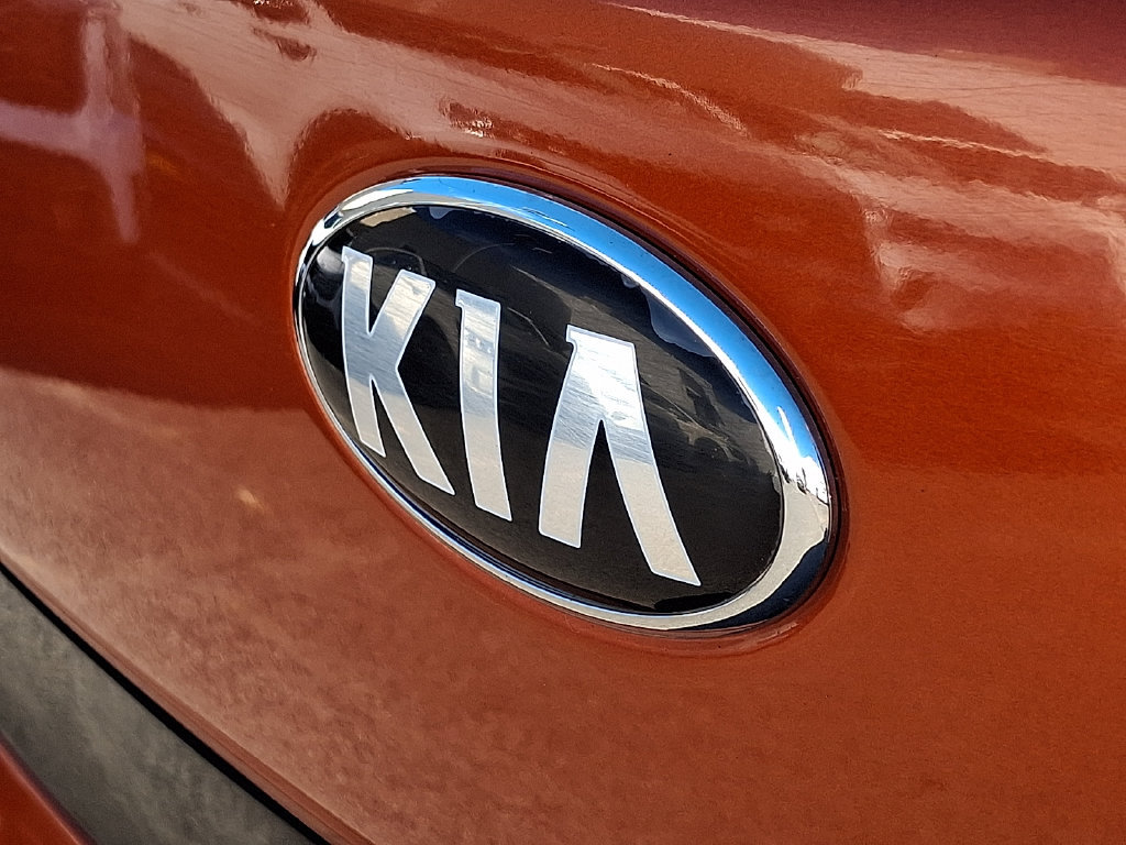 Used 2018 Kia Soul ! w/ Tech Package FWD image 29