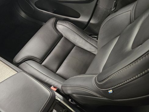 Used 2022 Volvo XC60 B5 Inscription w/ Advanced Package image 15