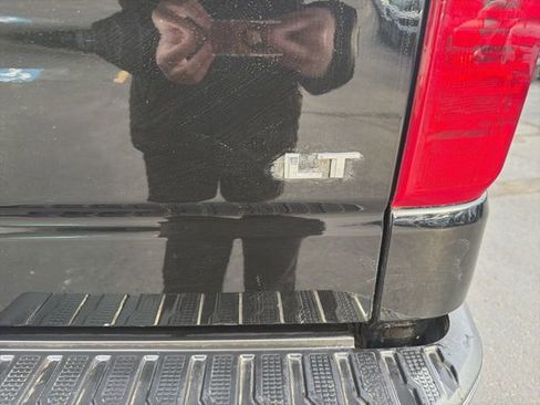 Used 2025 Chevrolet Silverado 1500 LT image 15