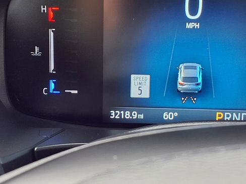 Certified 2024 Ford Escape ST-Line w/ Tech Pack #1 image 18