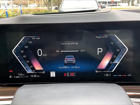 Used 2025 BMW X5 sDrive40i w/ M Sport Package image 25