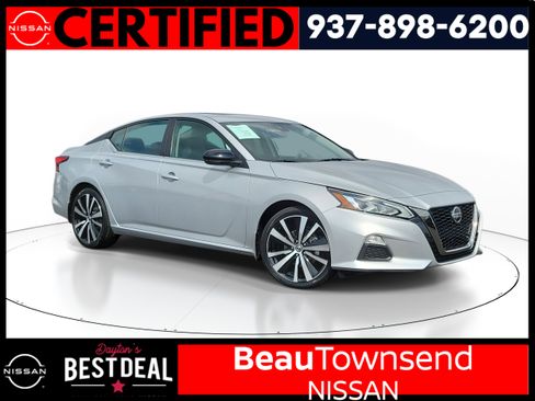Certified 2021 Nissan Altima 2.5 SR w/ SR Premium Package FWD image 1