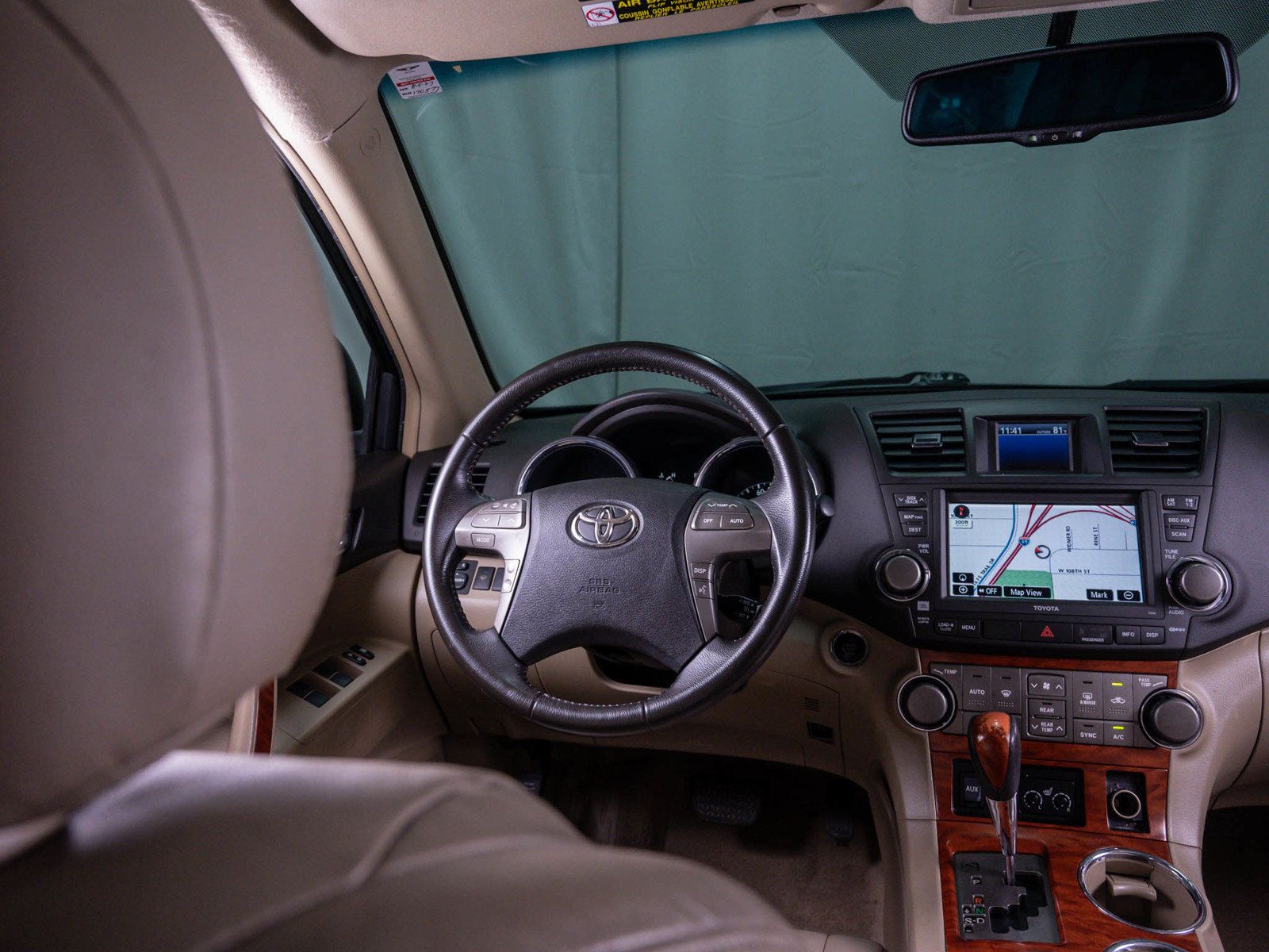 Used 2010 Toyota Highlander Limited w/ Extra Value Pkg 8 AWD/4WD image 15