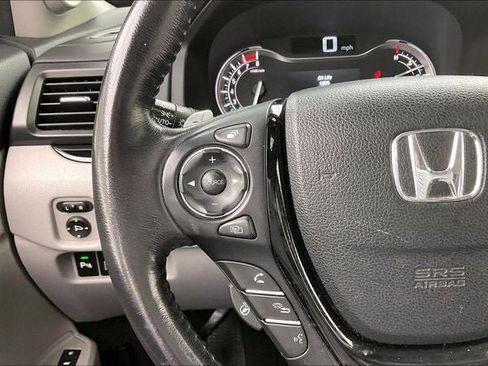 Used 2018 Honda Pilot Elite image 23