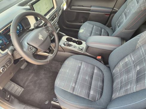 New 2025 Ford Bronco Sport Heritage w/ Convenience Package image 13