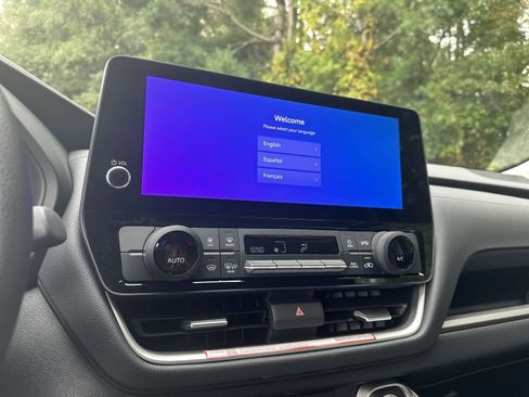 Used 2026 Toyota Grand Highlander LE image 18