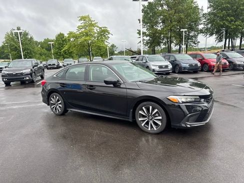 Used 2024 Honda Civic EX image 6