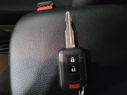 Used 2019 Mitsubishi Eclipse Cross ES image 32