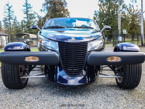 Used 2001 Chrysler Prowler image 13