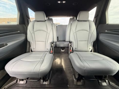 Used 2024 Buick Enclave Essence FWD image 30