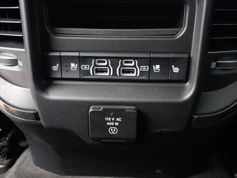 Used 2021 RAM 1500 Limited AWD/4WD image 9