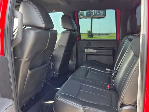 Used 2011 Ford F250 Lariat w/ Lariat Interior Pkg AWD/4WD image 4