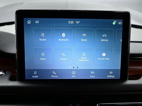 Used 2023 Lincoln Aviator Reserve w/ Equipment Group 201A AWD/4WD image 16