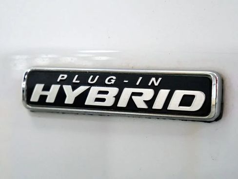 Used 2023 Ford Escape SE FWD image 9