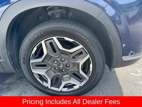 Used 2023 Hyundai Santa Fe SEL Premium AWD/4WD image 2