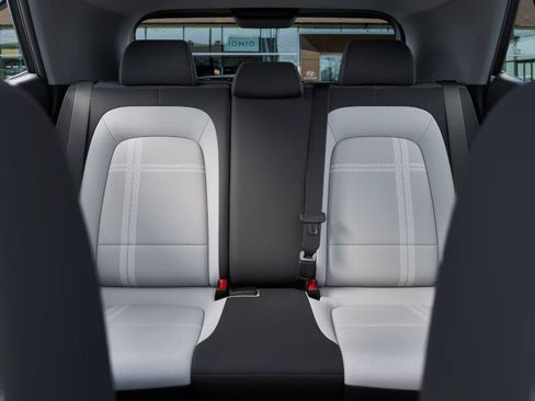 New 2026 Hyundai Venue SEL FWD image 12